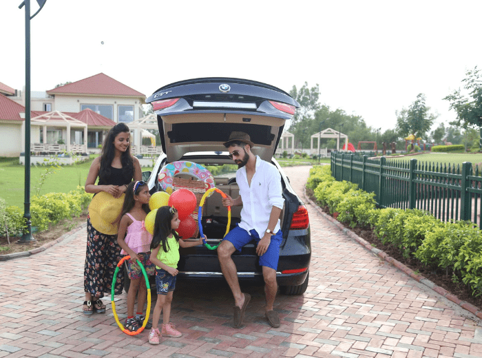 Kamdhenu Neonz - One Day Picnic Resorts